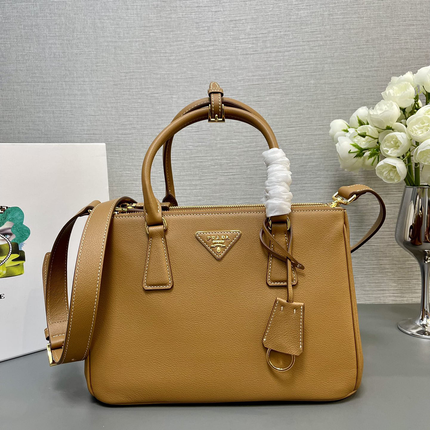 Pra*a top handle bags